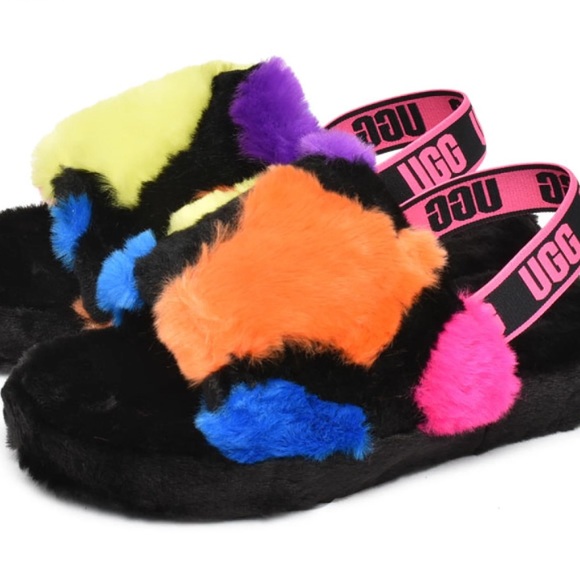 UGG Shoes - UGG Multicolor Fluffy Slippers size 5